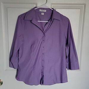 Coldwater Creek women's 3/4 sleeves, buttondown shirt, XS(4), purple 💜.